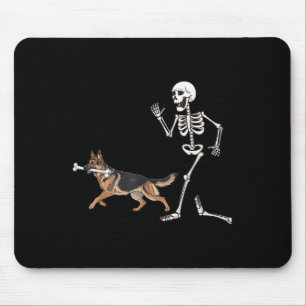 Funny Halloween German Shepherd och Skeleton Musmatta
