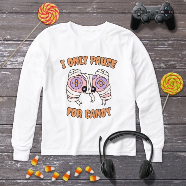 Funny Halloween Mummy Video Game Controller T Shirt (Skapare uppladdad)