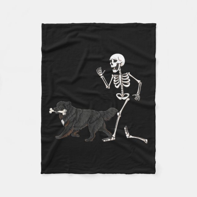 Funny Halloween Newfoundland och Skeleton Fleecefilt (Framsidan)
