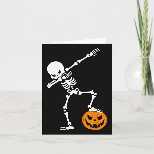 Funny Halloween Pumpkin Dabbing Skeleton För manar Kort (Framsida)