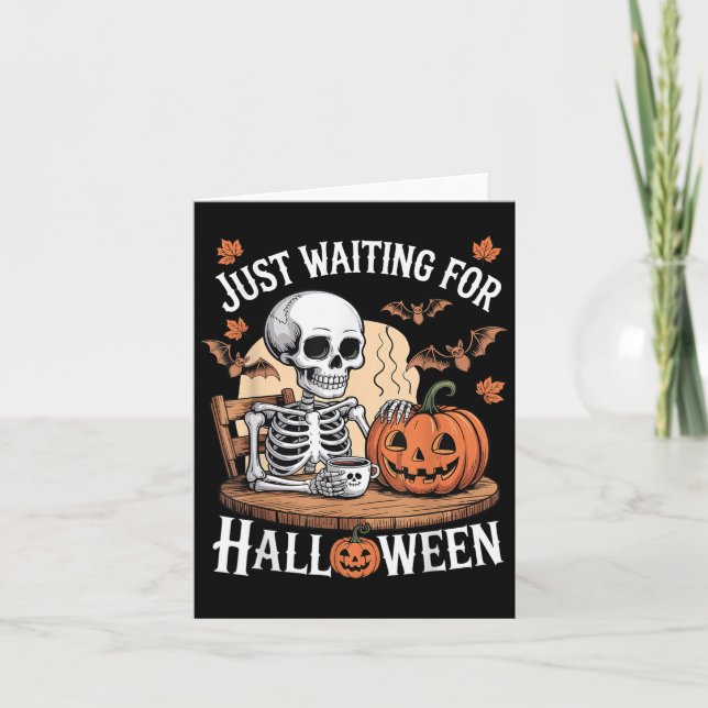 Funny Halloween Skeleton väntar bara på Hallowee Kort (Framsida)
