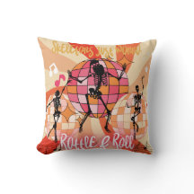 Funny Halloween Skeletons Just Wanna Rattle&Roll