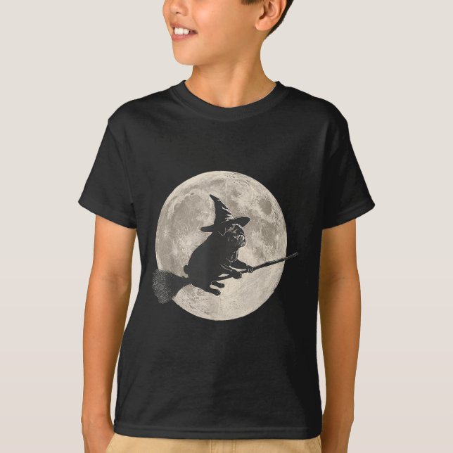 Funny Halloween Witch Pug Måne Bus eller godis Sok T Shirt (Framsida)