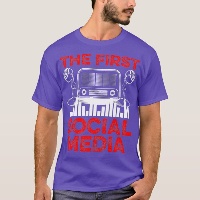 Funny Ham Radio Operator First Social Media T Shirt (Framsida)