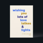 Funny Hanukkah Kärlek Latkes Ljus Blue Anpassnings Julkort<br><div class="desc">Fira festivalen i Ljus med ett leende som använder det här roliga Hanukkah-helgdag, med den lekande frasen Kärlek Latkes och Ljus på en munter bakgrund. Anpassade och fullt av festlig själ. Det här kortet är perfekt för att dela helgdag glädje med en humoristisk tvist. Oavsett om du skickar varm önskemål...</div>