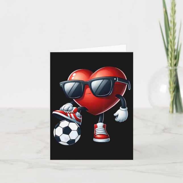 Funny Heart spelar fotboll Valentines day Manar Bo Kort (Framsida)