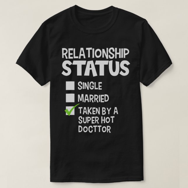 Funny His and Her Gift Idea Doctor Relationship St T Shirt (Design framsida)