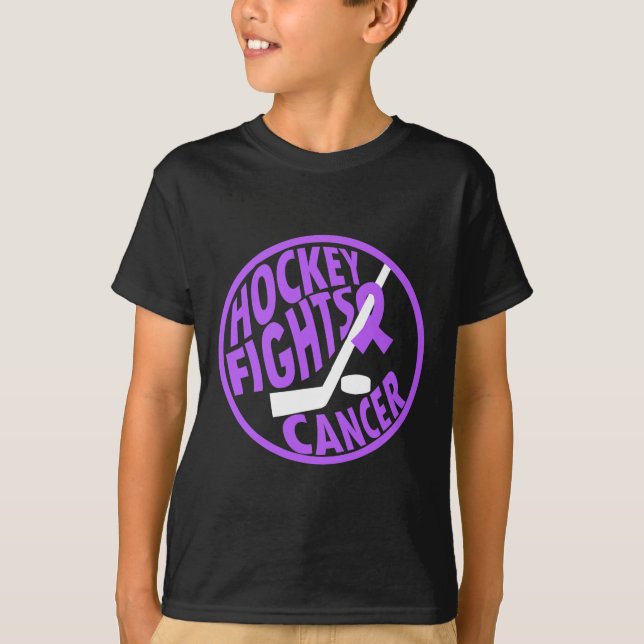 Funny Hockey Fights Cancer Purple Ribbon Gift  T Shirt (Framsida)