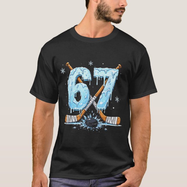 Funny Hockey Lovers Drip 6-7 Number Six Seven Puck T Shirt (Framsida)