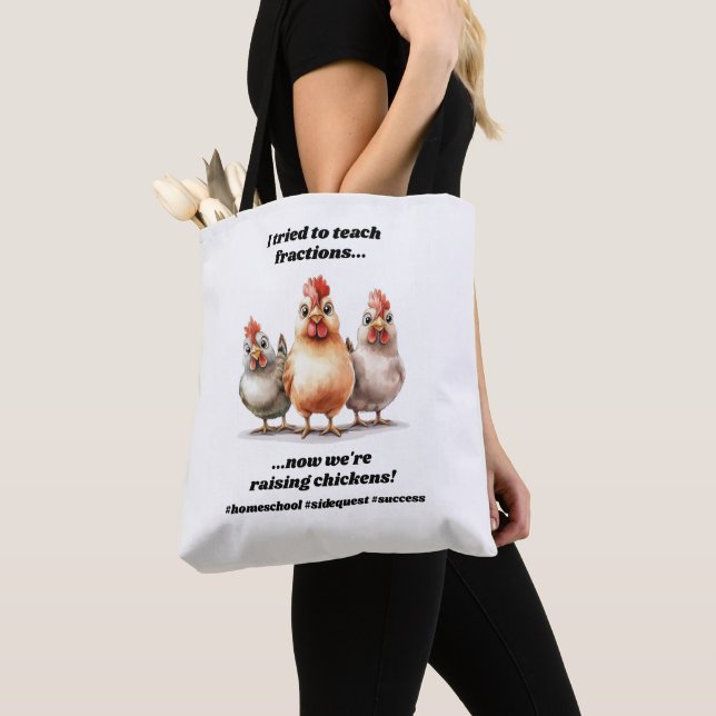 Funny Homeschool Chicken Tygkasse (Närbild)