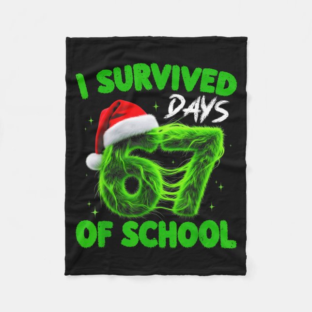 Funny I Survived 67 Days Of School Christmas Kids  Fleecefilt (Framsidan)