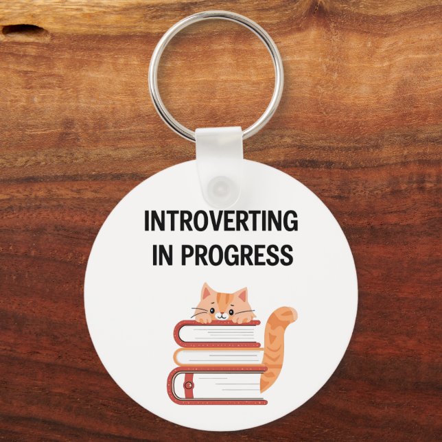 Funny "Introvert in Progress" with Cat Nyckelring (Framsida)