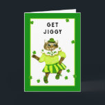 Funny Irish Birthday Kort<br><div class="desc">Cute cat får jiggy och en dikt på födelsedagen.</div>