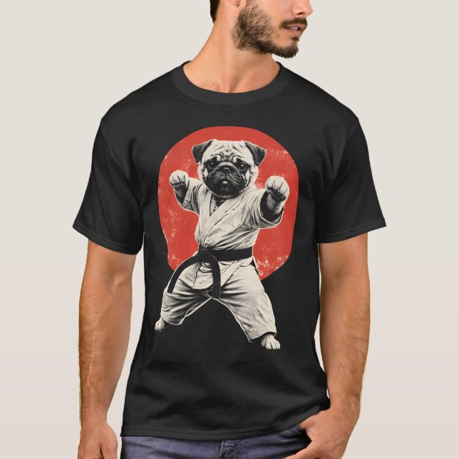 Funny Karate Pug Black Belt Martial Arts Dog T Shirt (Framsida)