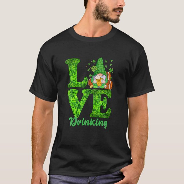 Funny KÄRLEK Drinking Gnome Beer Älskare Lycklig S T Shirt (Framsida)