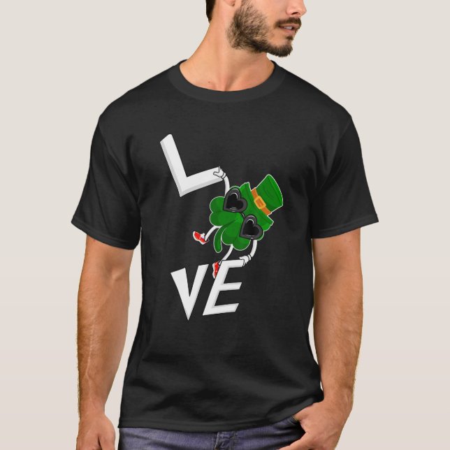 Funny Kärlek Shamrock Klöver Irish St patricks day T Shirt (Framsida)