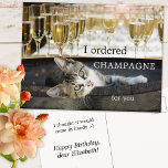 Funny Kitten Cheers Birthday Postcard Vykort<br><div class="desc">Ett märkligt födelsedagskalkkort med en kattunge i en vin-fat omgiven av många champagneglas. Du vet att efter en viss ålder behöver du fler glasögon (...  ). Hackar på grattis på födelsedagen!</div>