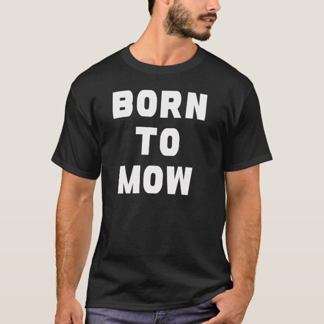 Funny Lawn Mower – Gardening Humor T-Shirt (Framsida)