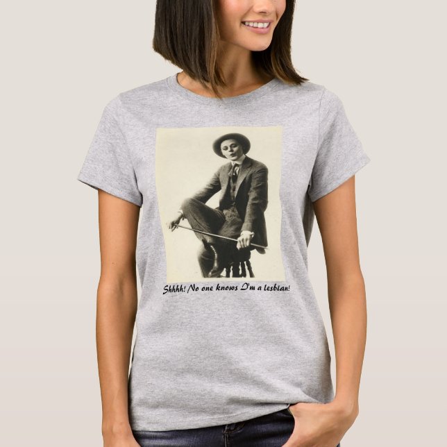 Funny Lesbisk Self-Outing Vintage bild T-Shirt (Framsida)