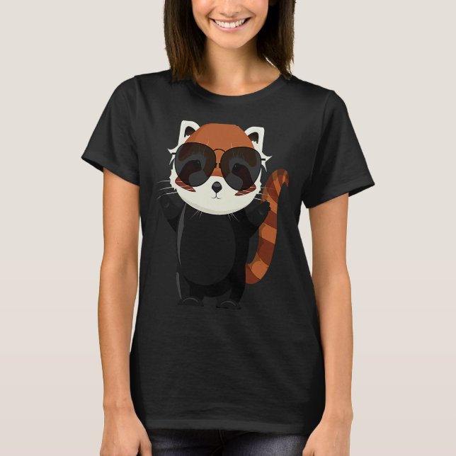 Funny little red panda bear with sunglasses t shirt (Framsida)