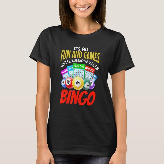 funny lucky Bingo Outfit for Gambling Fans Retirem T Shirt (Framsida)