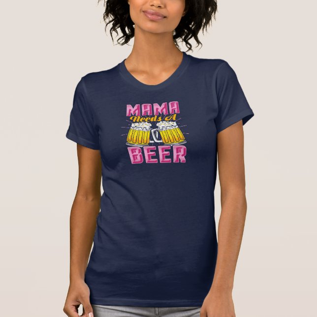 Funny Mamma Drinking Gag-Novelty T Shirt (Framsida)