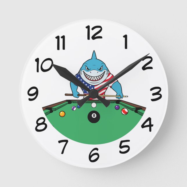 Funny Man Cave Pool Shark Wall Clocks Rund Klocka (Framsida)