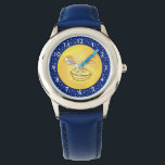 Funny Måne Man Rymden Vintage Armbandsur<br><div class="desc">Den ursprungliga urtavlan kommer från en antikisk bild av ett leende måne ansikte. Det skulle också kunna vara sol. Det har ett stort leende och passerade lite över ögon - för det stirrar på vaktratten på näsan. Siffrorna är vita på en fält av gråa stjärnor i en blå himmel/himmel. Det...</div>