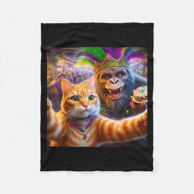 Funny Mardi Gras Selfie Cat Bigfoot Quote  Fleecefilt (Framsidan)