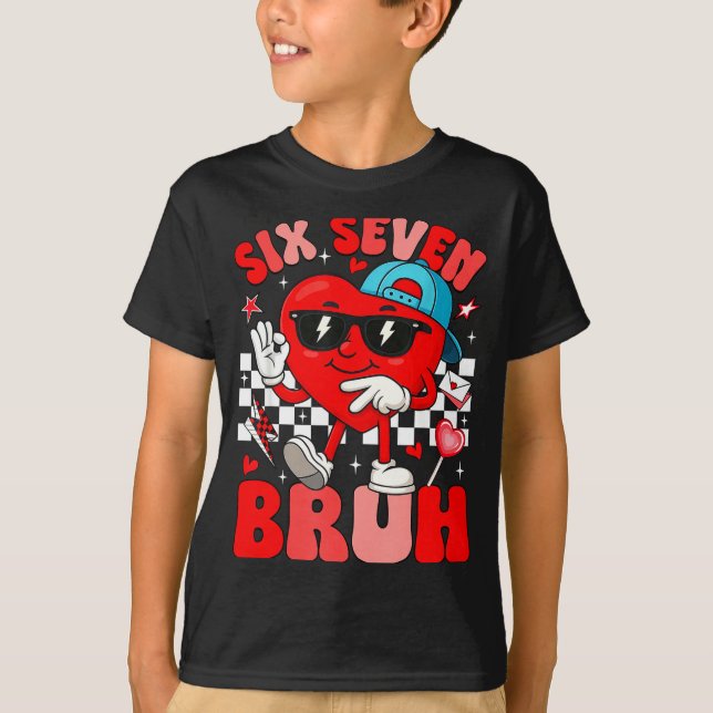 Funny Meme 6 7 Six Seven Bruh Valentine Heart Men  T Shirt (Framsida)