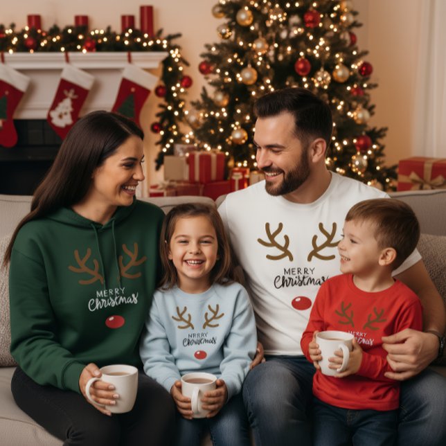 Funny Merry Christmas Reindeer T-Shirt (Skapare uppladdad)