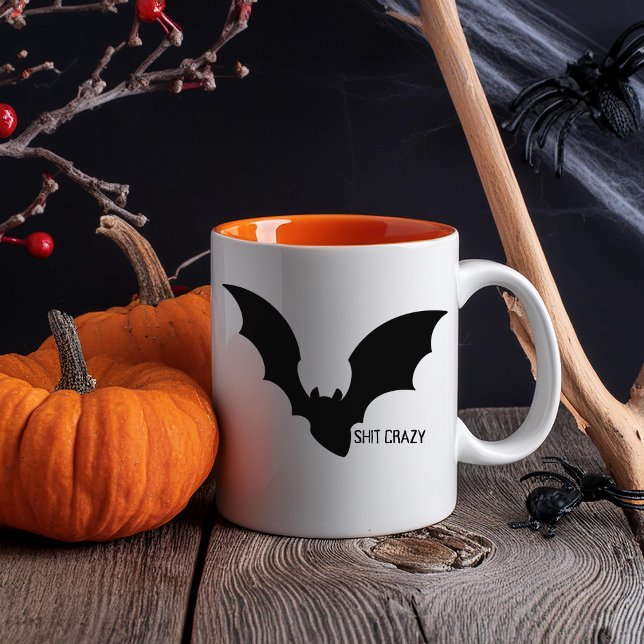 Funny Minimal Halloween Black Bat Crazy Mugg (Skapare uppladdad)