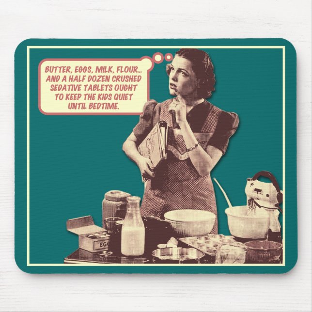 Funny Mousepad - Retro Housefru Sleepytime Cake Musmatta (Framsidan)