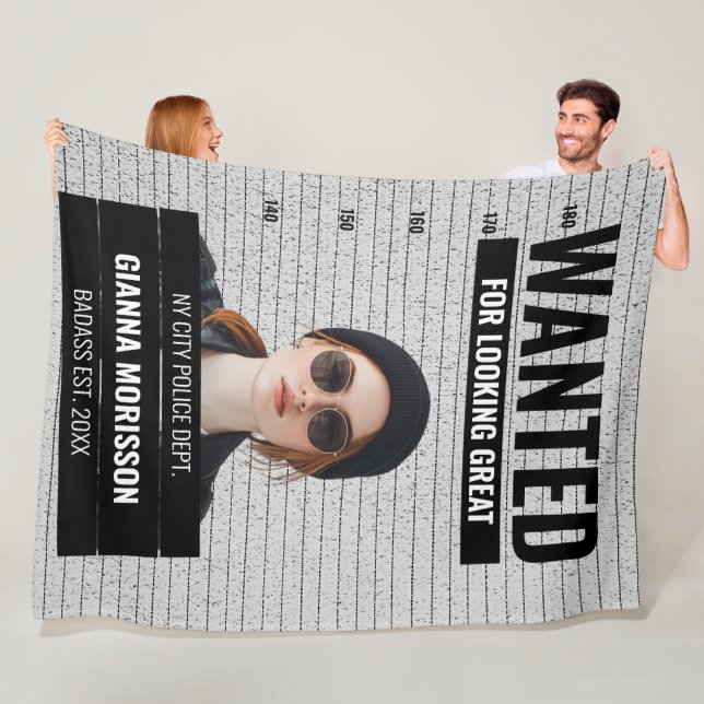 Funny Mugshot ville Poster eget namn och egen text Fleecefilt (På plats)
