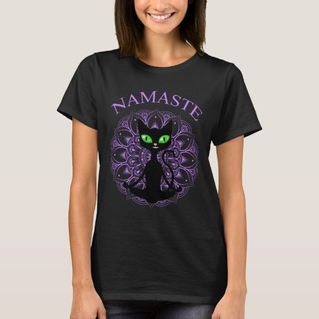 Funny Namaste Cat Yoga Lila Mandala T Shirt (Framsida)