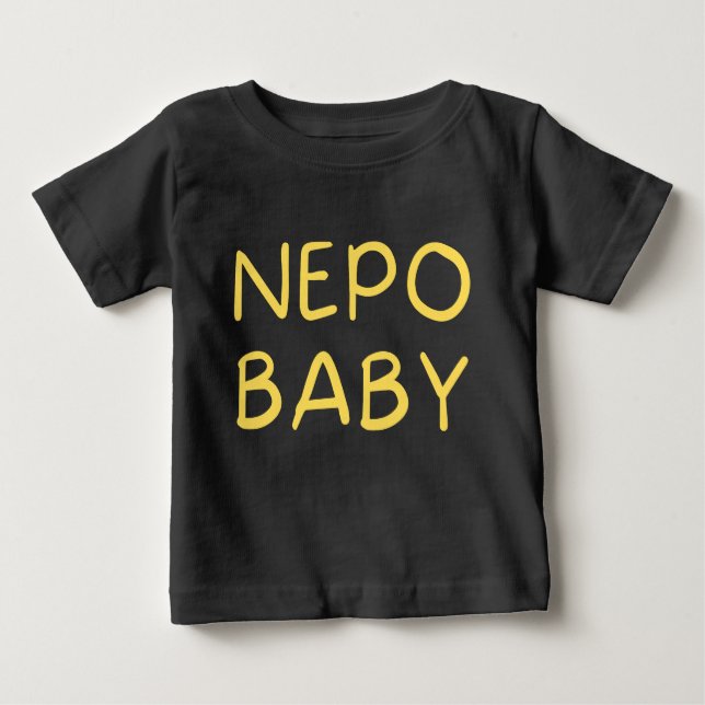 Funny Nepo Baby T Shirt (Framsida)