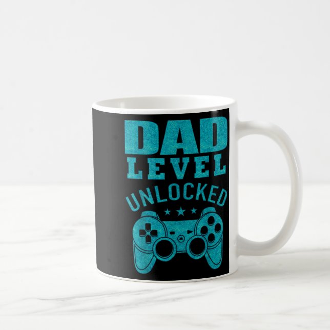 Funny New Dad Shirt Dad Level Unlocked Day Tee Shi Kaffemugg (Höger)