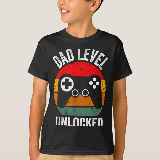Funny New Dad Shirt Dad Level Unlocked Tee Shirt G (Framsida)