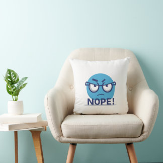 Funny Nope Emoji Pillow – Blue Angry Face with Gla Kudde