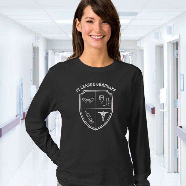 Funny Nurse I.V. League T Shirt (Skapare uppladdad)