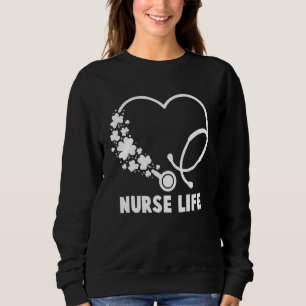 Funny Nurse Stethoscope Heart Kärlek St Patrick S T Shirt
