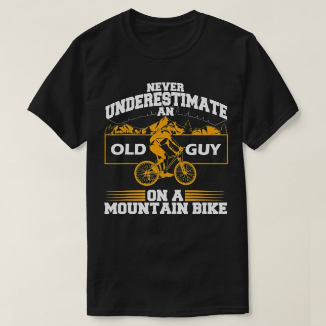 Funny Old Biker Mountain Bike Gift  Cute Bicycle R T Shirt (Design framsida)
