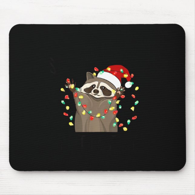 Funny Overstimulated But Festive Raccoon Christmas Musmatta (Framsidan)