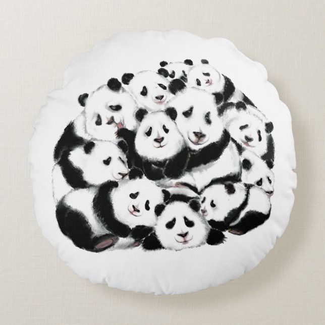 Funny Pandas Round Pillow Rund Kudde (Framsidan)