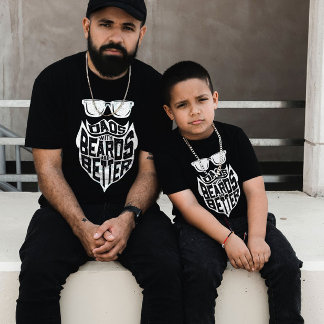 FUNNY PAPPOR MED BEARBETNING ÄR BÄTTRE FARS DAG T SHIRT