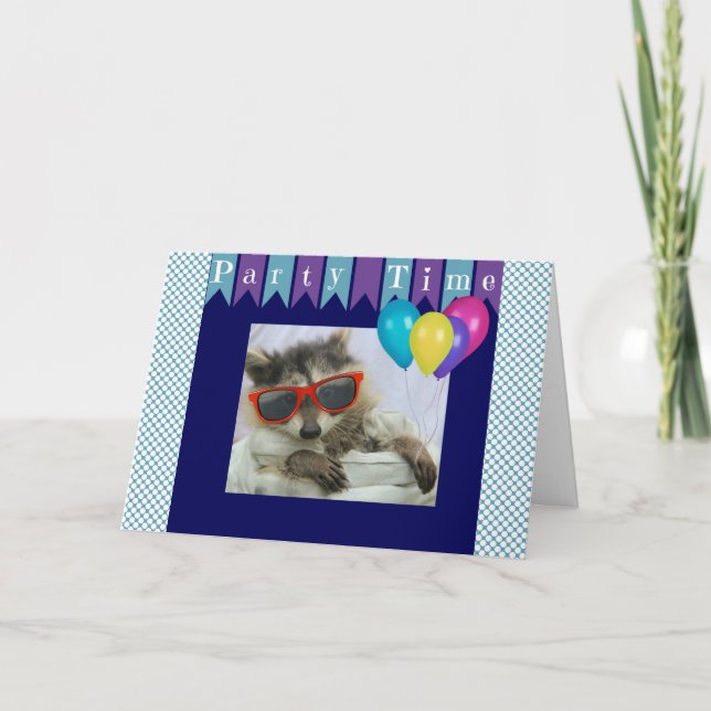 Funny Party Raccoon Birthday Card Kort (Framsida)