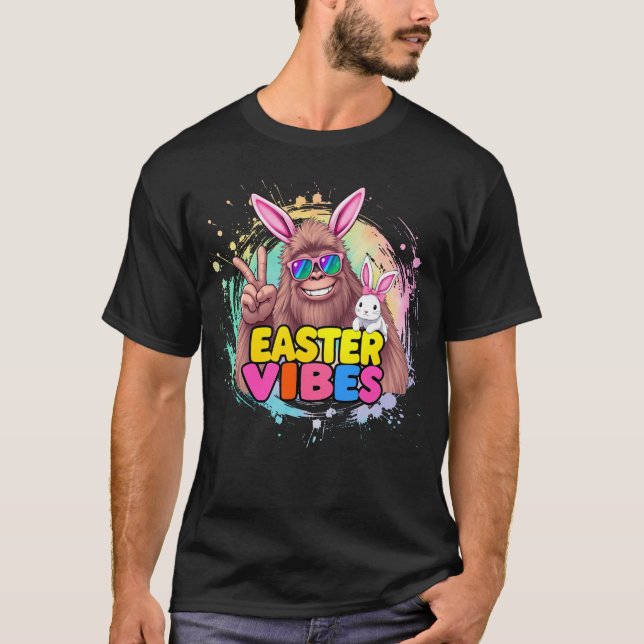 Funny Påsk Vibes Bigfoot Bunny Öron Sasquatch T Shirt (Framsida)