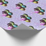 Funny People Birthday Balloons på Polka dots Presentpapper<br><div class="desc">Bubblor med människors leenden,  ögonbollar,  ögonglasögon och hår på en lila och vit polka punkt mönster.</div>