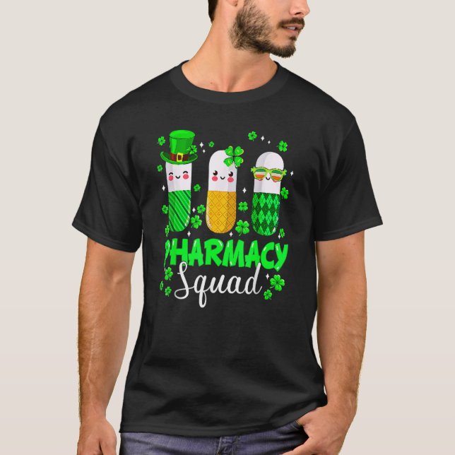 Funny Pharmacy Squad Leprechaun Pharmacist St Patr T Shirt (Framsida)