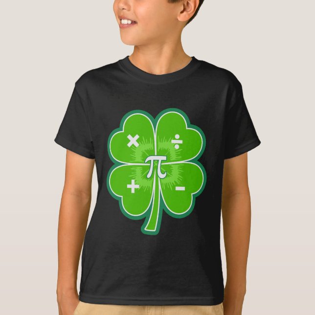 Funny Pi Day Math Patricks Day Tur Shamrock Grönt T Shirt (Framsida)